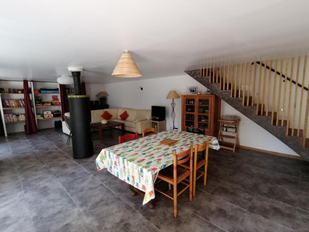 Maison Renovee En Pierres Sejour Spacieux Avec Jardin Et Terrasse Amenagee Pres Omaha Beach & Bayeux A 5Mn De La Mer Tous Commerces Commes Exteriér fotografie