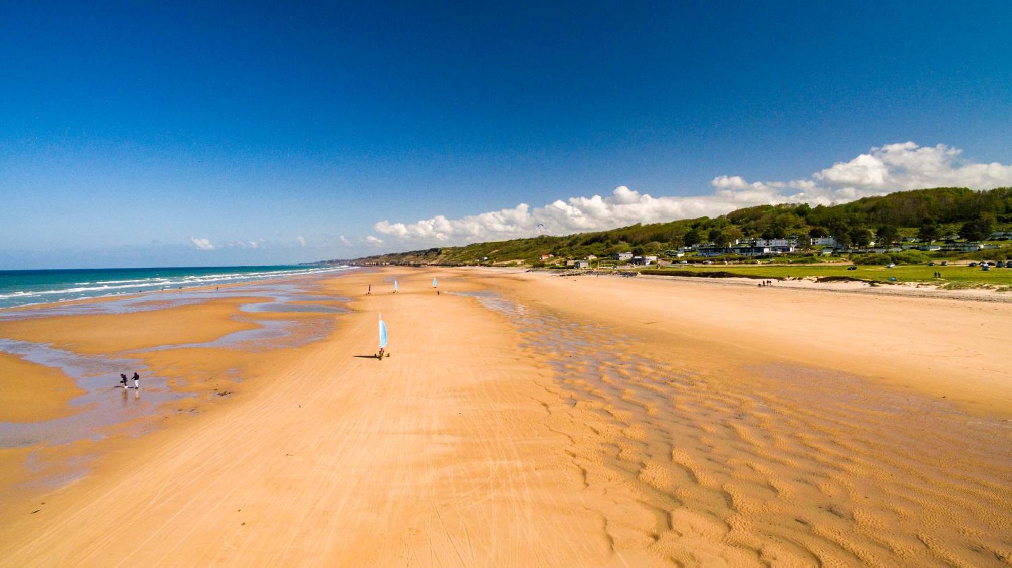 Maison Renovee En Pierres Sejour Spacieux Avec Jardin Et Terrasse Amenagee Pres Omaha Beach & Bayeux A 5Mn De La Mer Tous Commerces Commes Exteriér fotografie