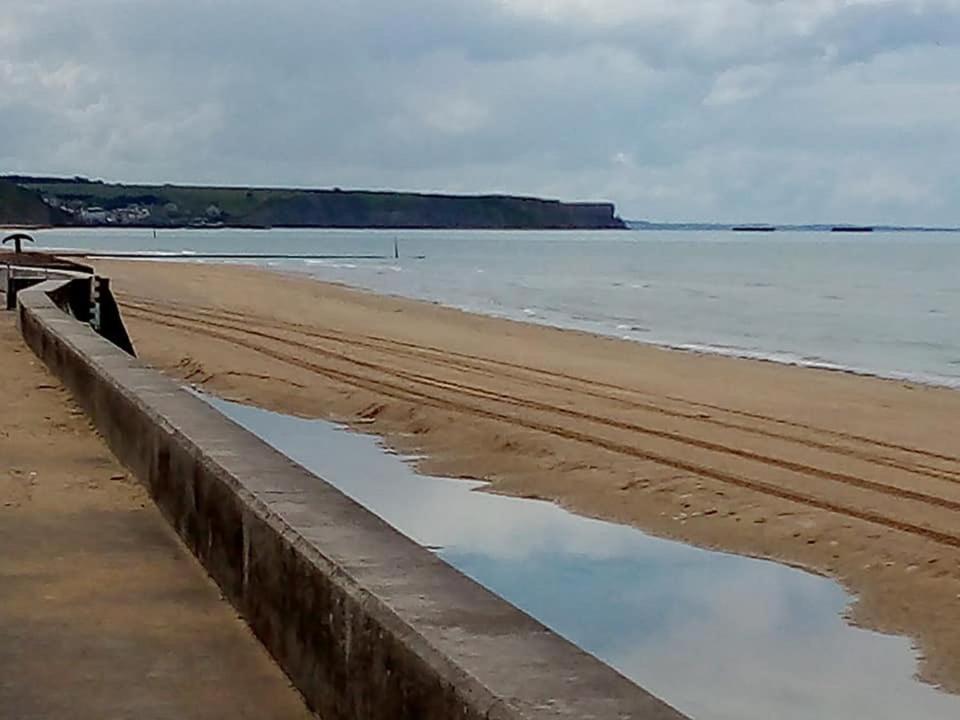 Maison Renovee En Pierres Sejour Spacieux Avec Jardin Et Terrasse Amenagee Pres Omaha Beach & Bayeux A 5Mn De La Mer Tous Commerces Commes Exteriér fotografie